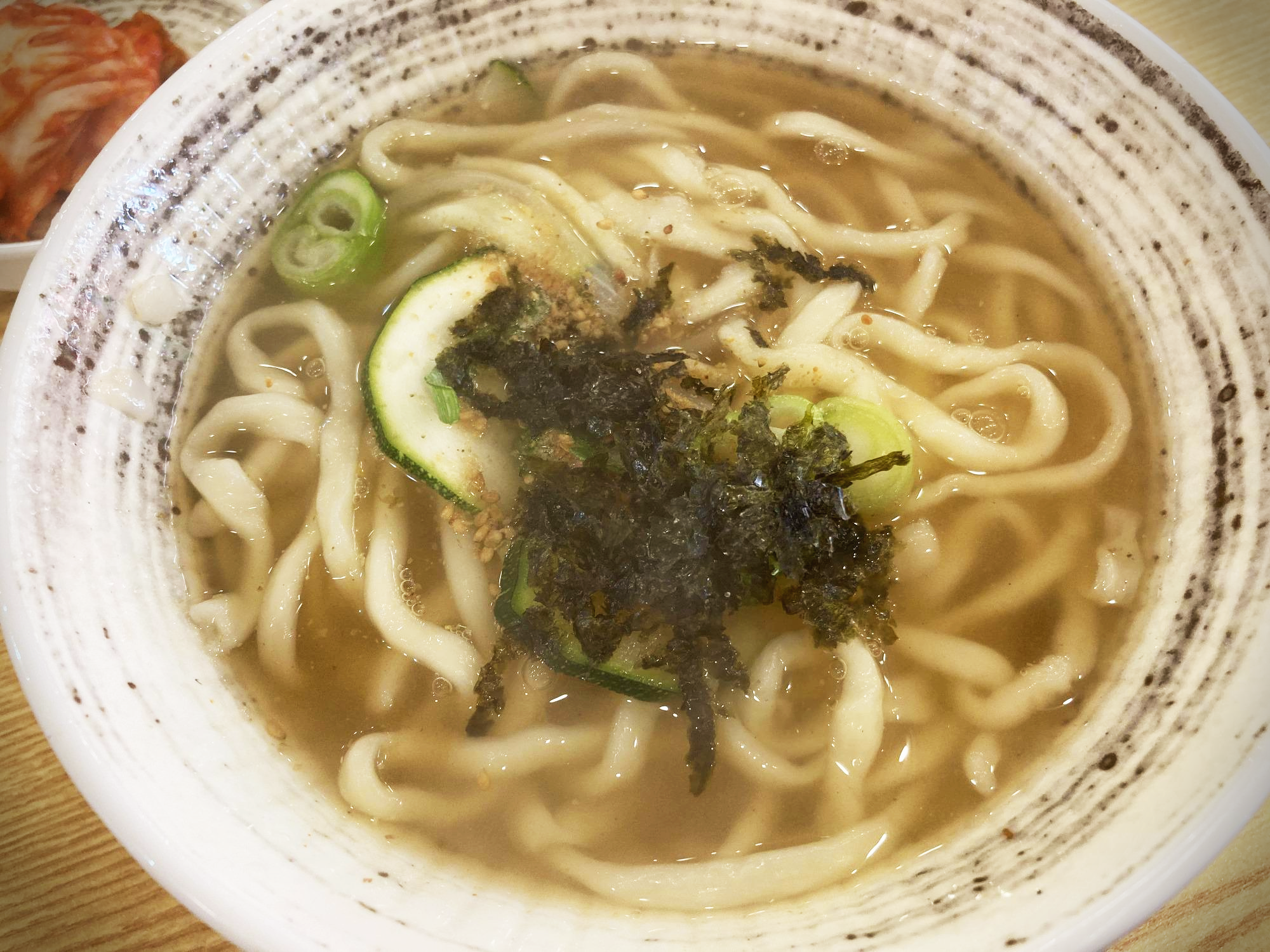  대조불광시장, 도깨비 칼국수! 칼국수 2500원이 가능?