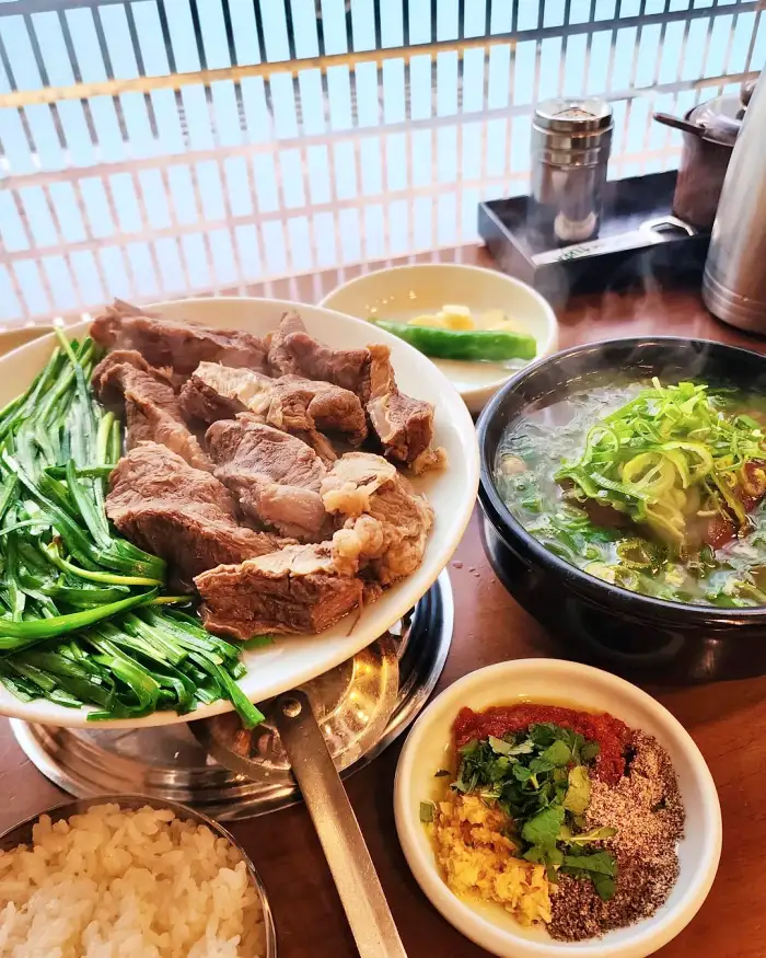 생방송 투데이 부산 광안리 육향 가득 소 한 마리 국밥 맛집