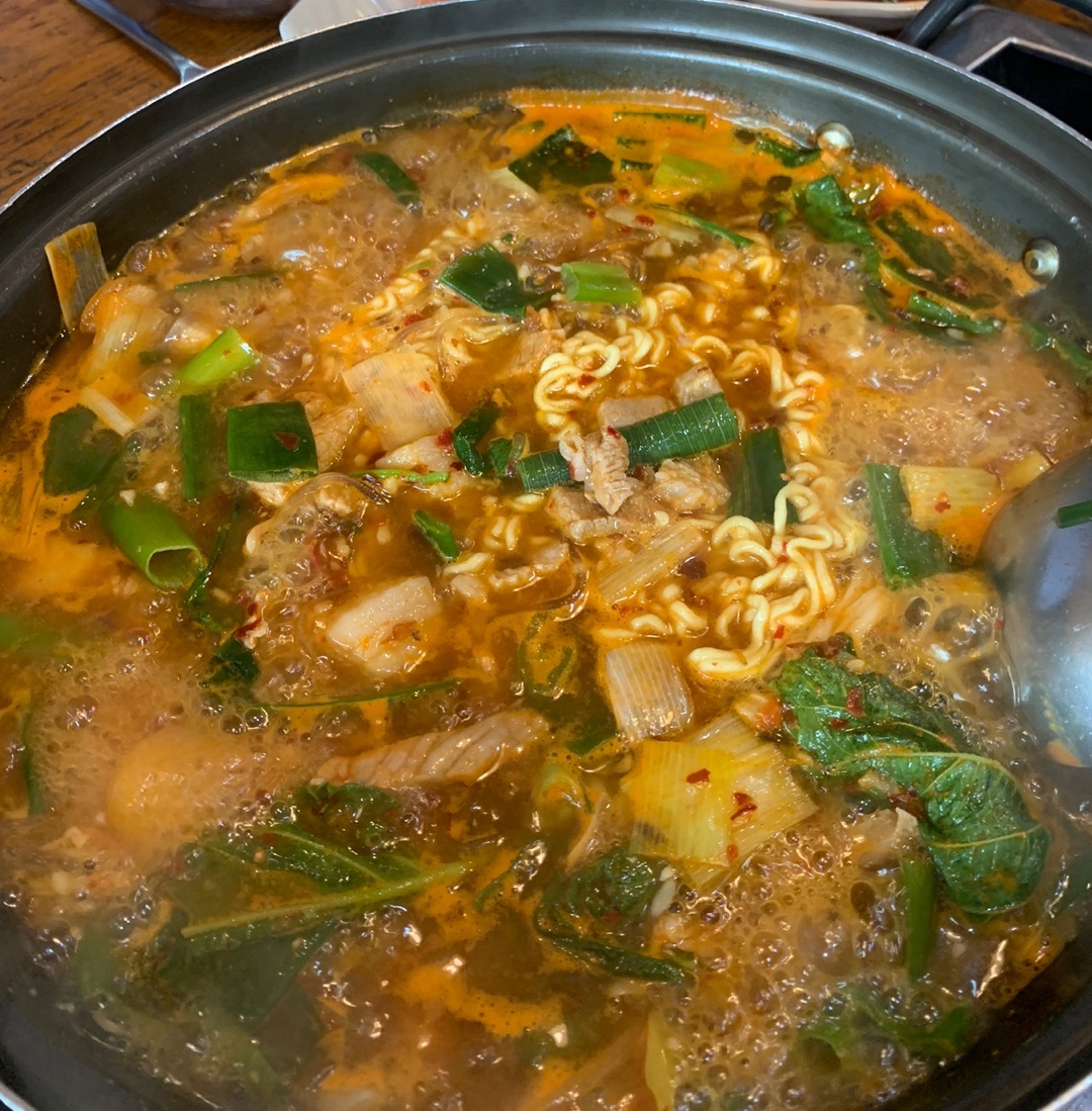 찌개에 라면사리