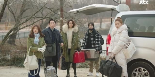  '열돔'에 갇혔는데 김장을? 왜 드라마는 온통 겨울일까