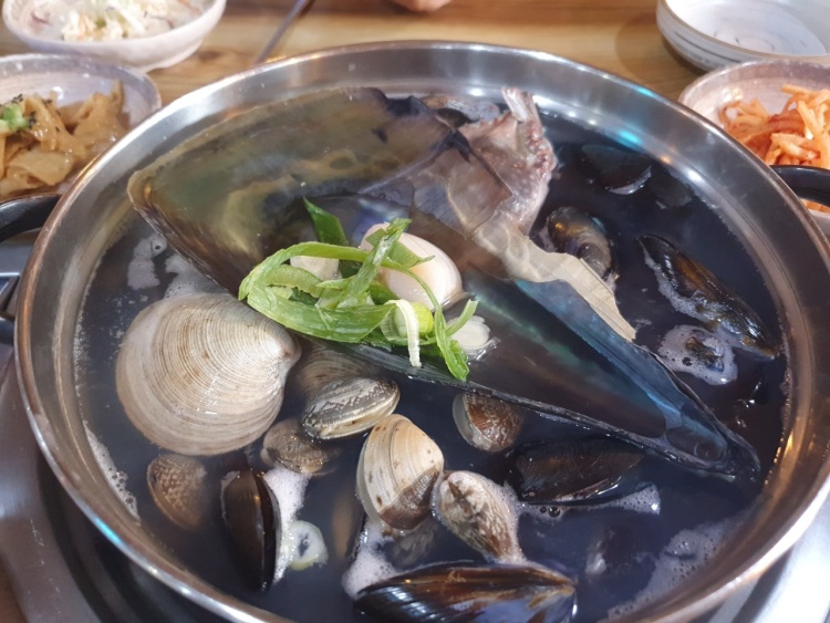 조개탕 무한리필 통오징어 해물찜 복아구찜 해물탕 수도권 최고의 해물탕 TOP5 군포 금정역 맛집