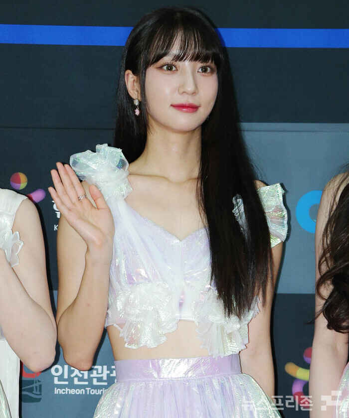  오마이걸 유빈 2309 잉크콘서트 무대 움짤