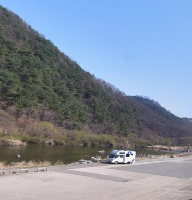 강원도-차박-하기-좋은곳-무료-차박지-노지-캠핑장-장소-추천-계곡-물놀이-횡성-양구-팔랑-폭포-섬강-유원지-국토-정중앙-천문대