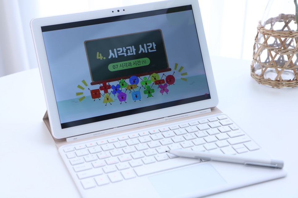 L101PK 활용도 높음! 디지털 교과서 원격수업 태블릿 25