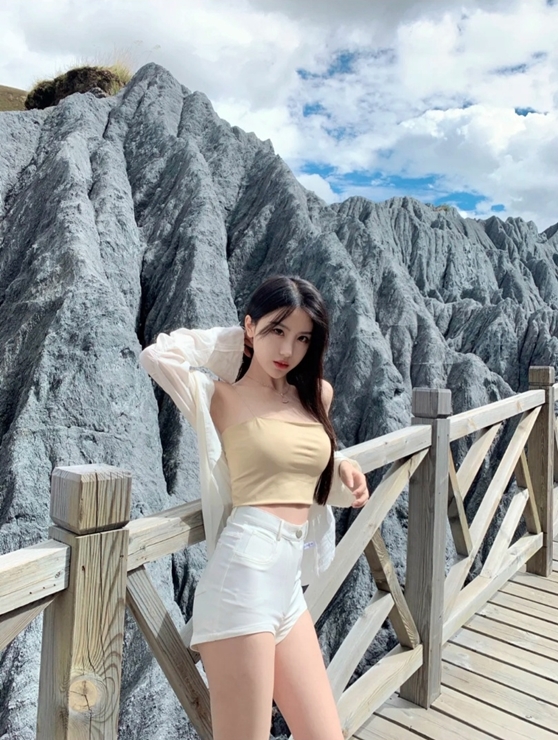  중국여행 샤오홍슈 미녀 왕홍의 사천성 모시공원 여행기