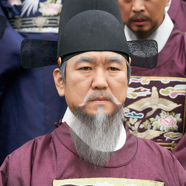 한기재역의 배우 윤제문