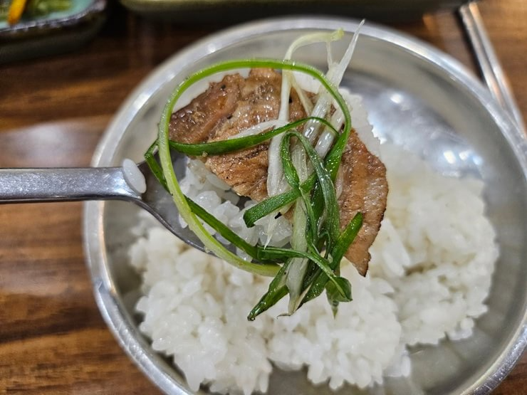 연탄불고기 with 파채