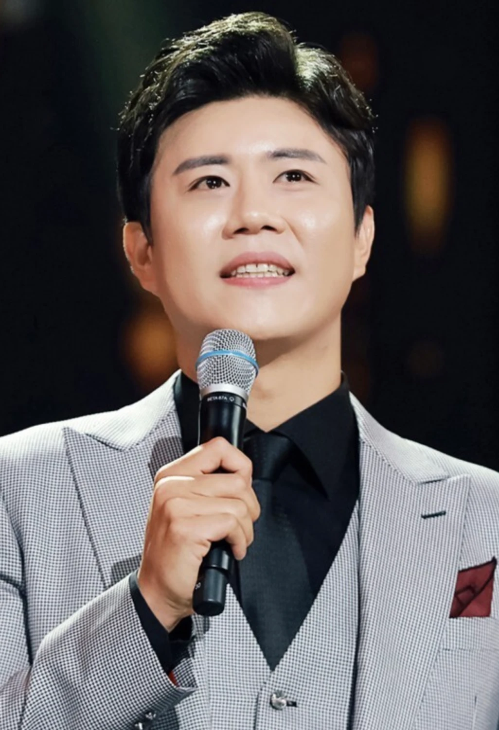 말하는-남자