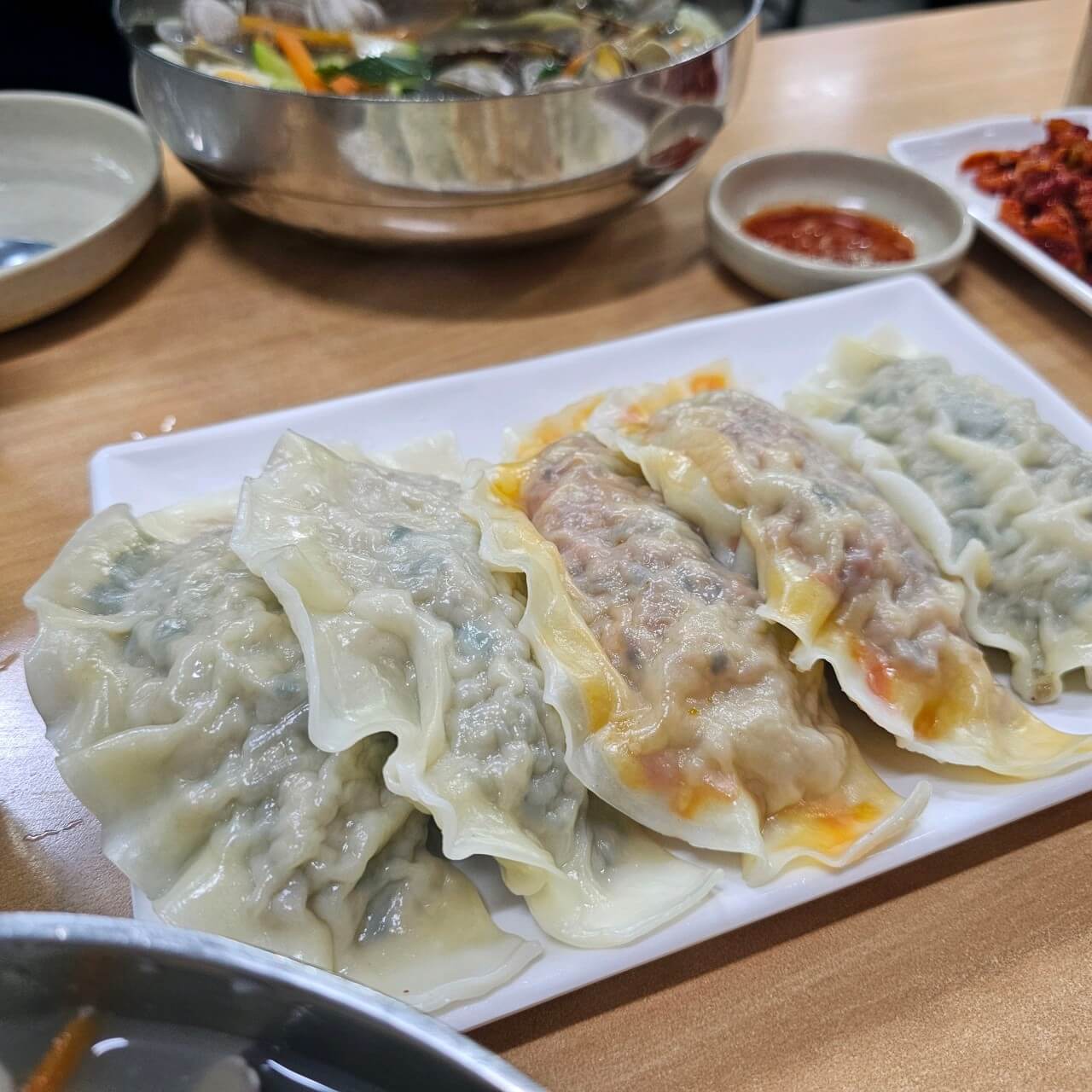 생방송투데이 맛의 승부사 인천 서구 바지락 칼국수 바지락 손만두 맛집 대부도 바지락칼국수 본점 생방송투데이 3773회 