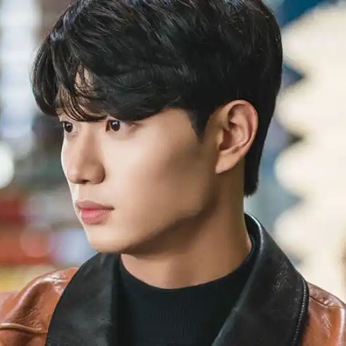 드라마 &lsquo;스틸러: 일곱개의 조선통보&rsquo; 등장 인물소개 신창훈 경장(Cast 김재원)