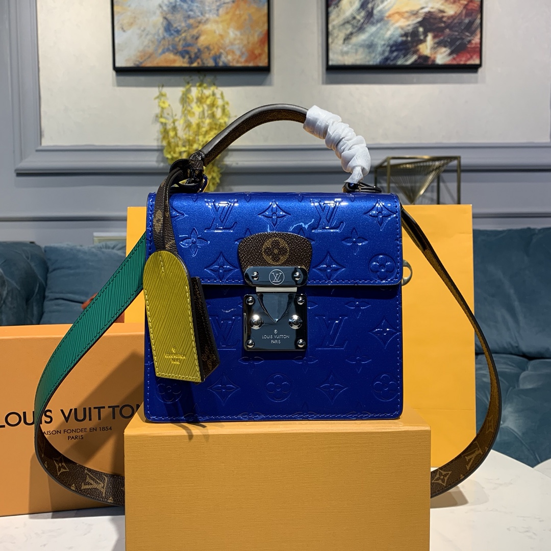  [LOUIS VUITTON] 루이비통 스프링 스트리트백 M90514