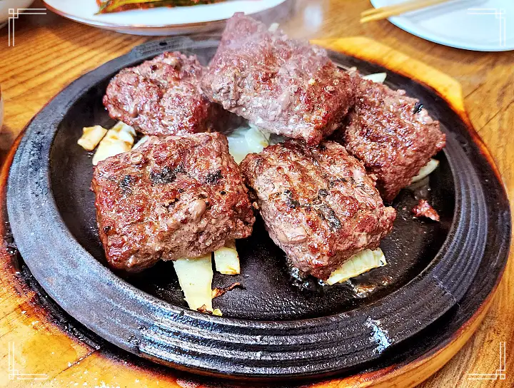 진심 가득 건강 담은 맛 담양 죽녹원 맛집 추천 생방송투데이 수제 떡갈비 죽순떡갈비 전골 비빔밥 오늘방송 고수뎐