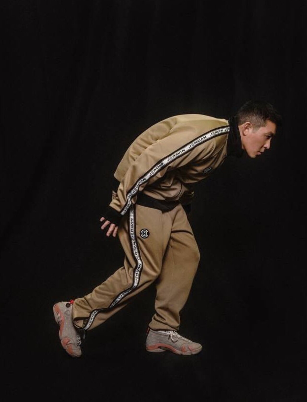  [NIKE x CLOT] 나이키 조던 X 클랏 트랙 자켓 & 트랙 팬츠 (2 COLOR)