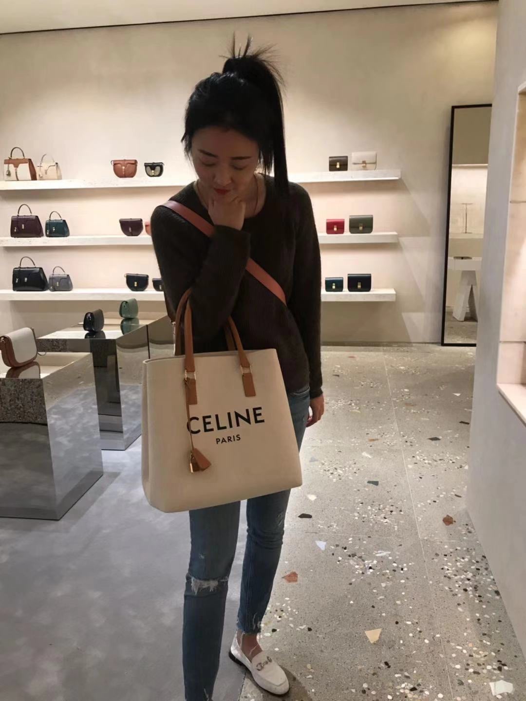  [CELINE] 셀린느 호라이즌탈 셀린느 인 캔버스 위드 셀린느 프린트 카프스킨 카바스백 192162BNZ.02NT (3 COLOR)