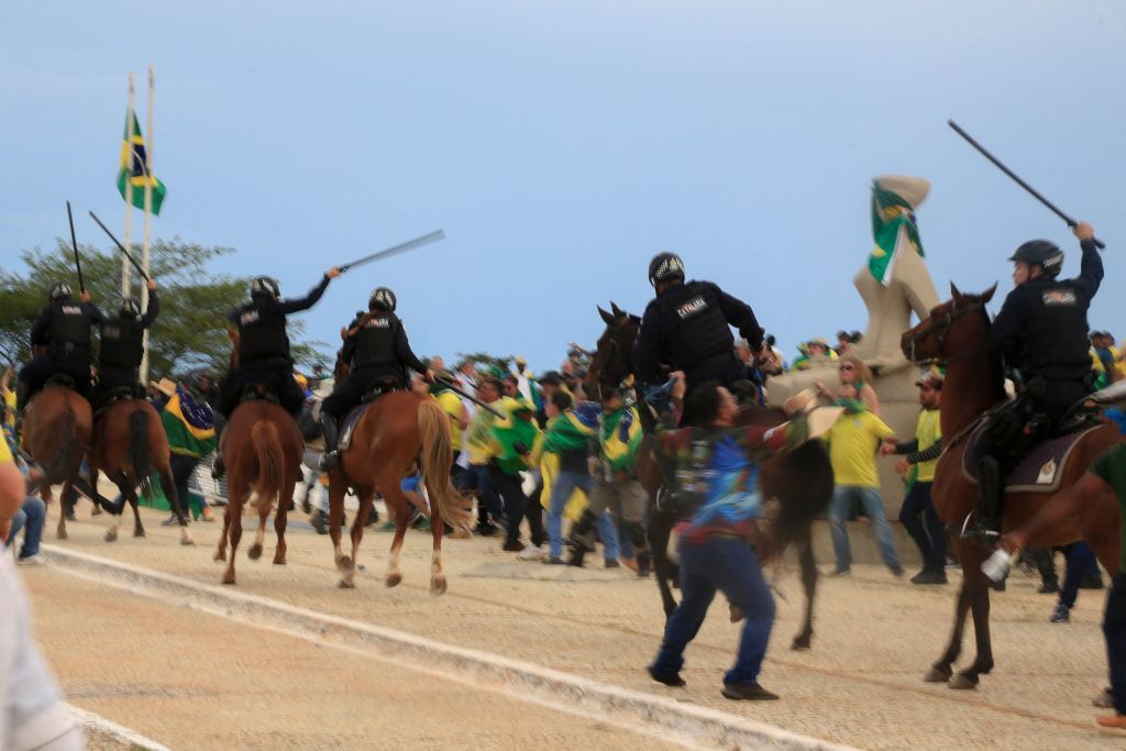 대선불복에 의한 브라질리아 폭동