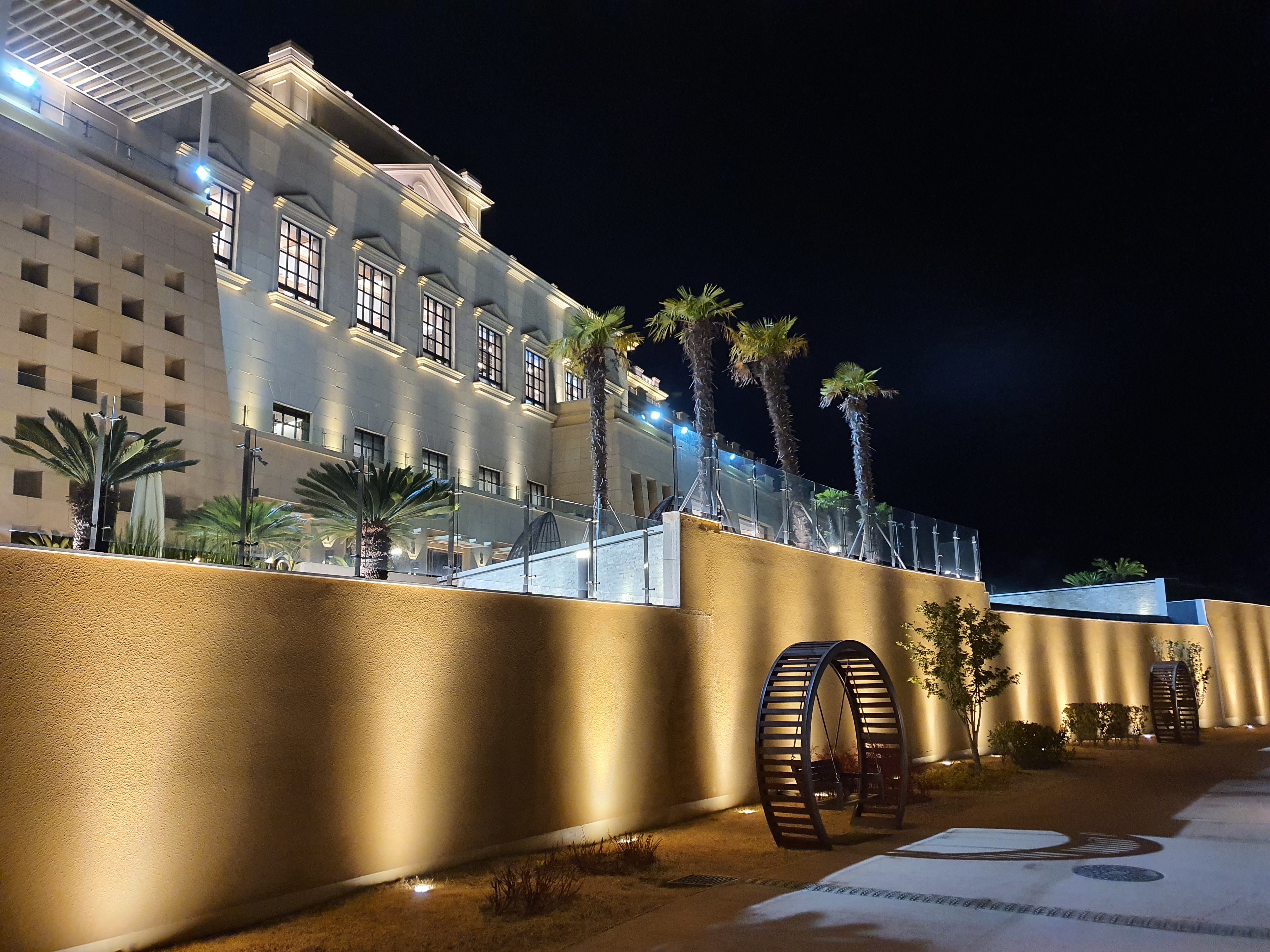 휴식과 힐링의 세련된 휴양지 : 진도 쏠비치 호텔 리조트 가격 예약 수영장 할인 방법