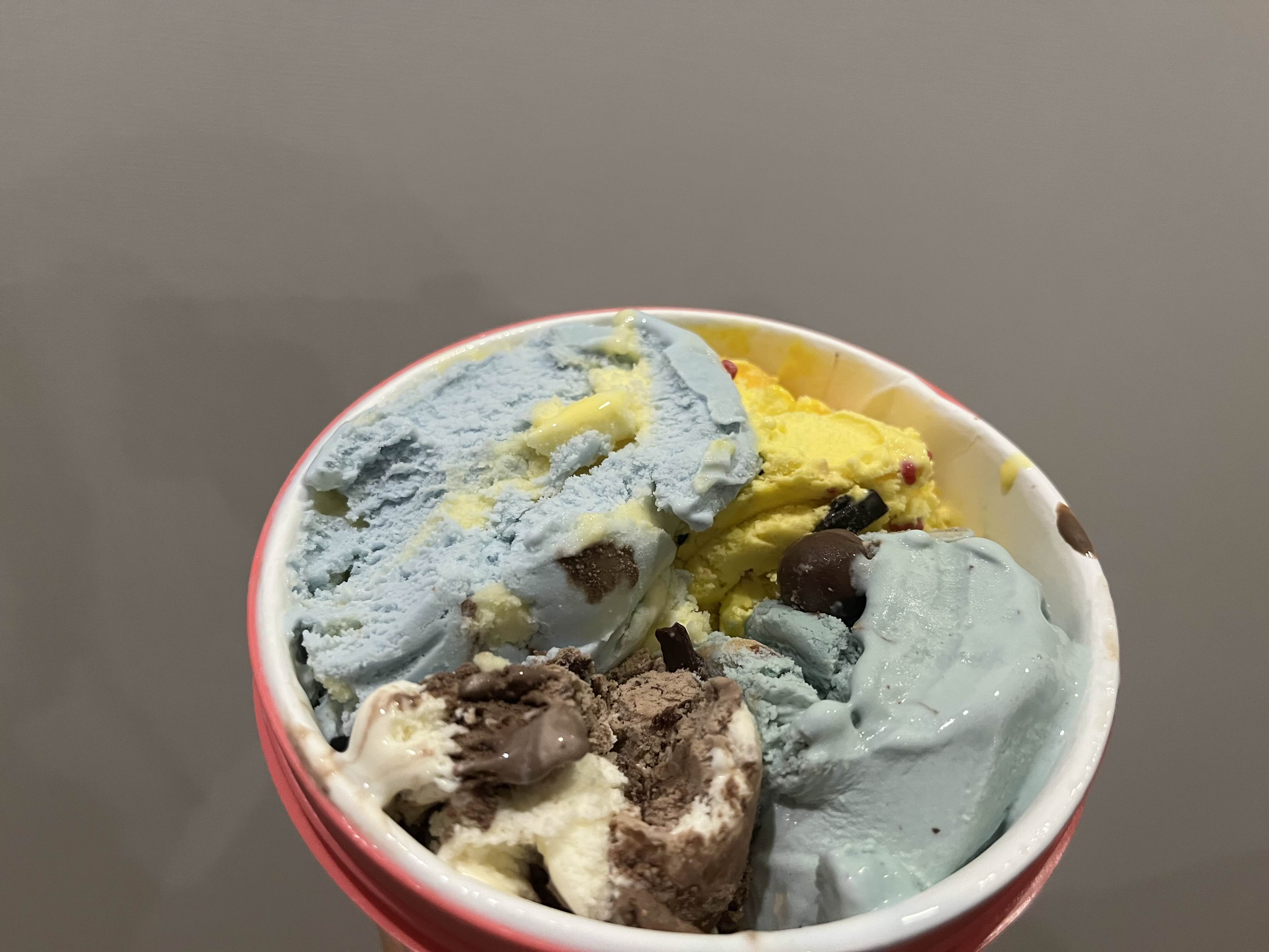 베스킨라빈스 포켓몬 (피카츄, 꼬부기) 맛 리뷰!