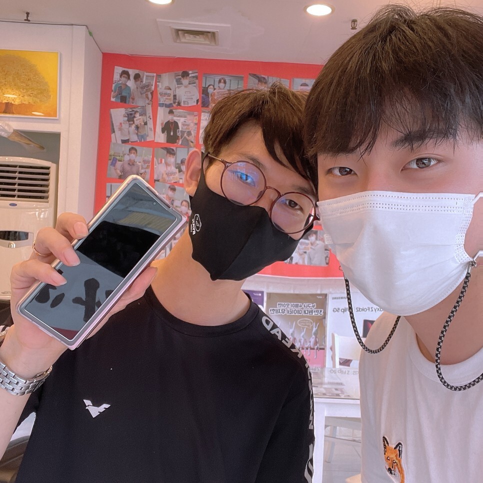  KT보상기변 갤럭시Z폴드2 브론즈 색상 개통후기