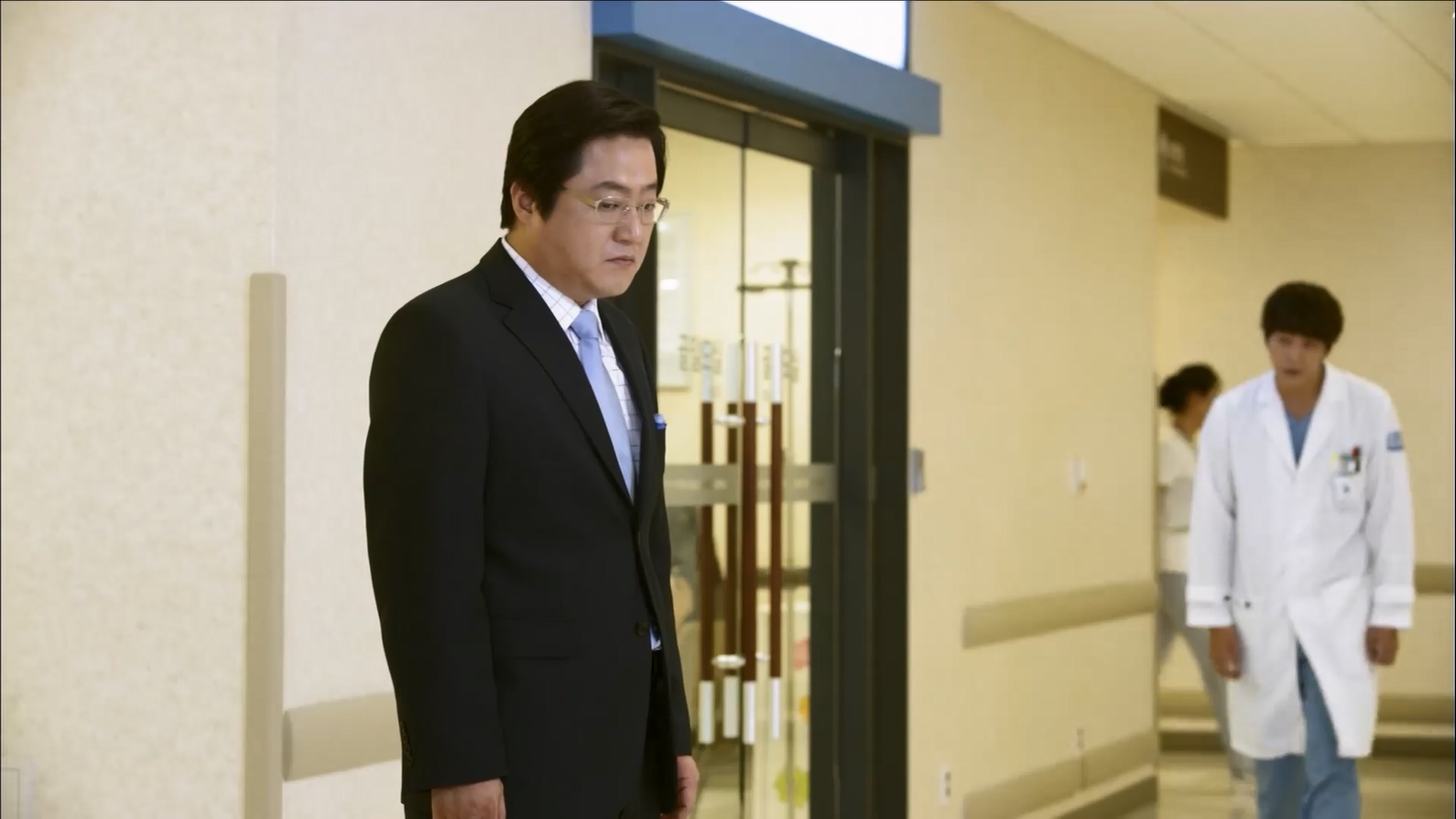 굿 닥터 Good.Doctor.S01E16p.NF.WEB-DL.AAC2.0.x264-LeON.mkv_20230702_161217.343.jpg