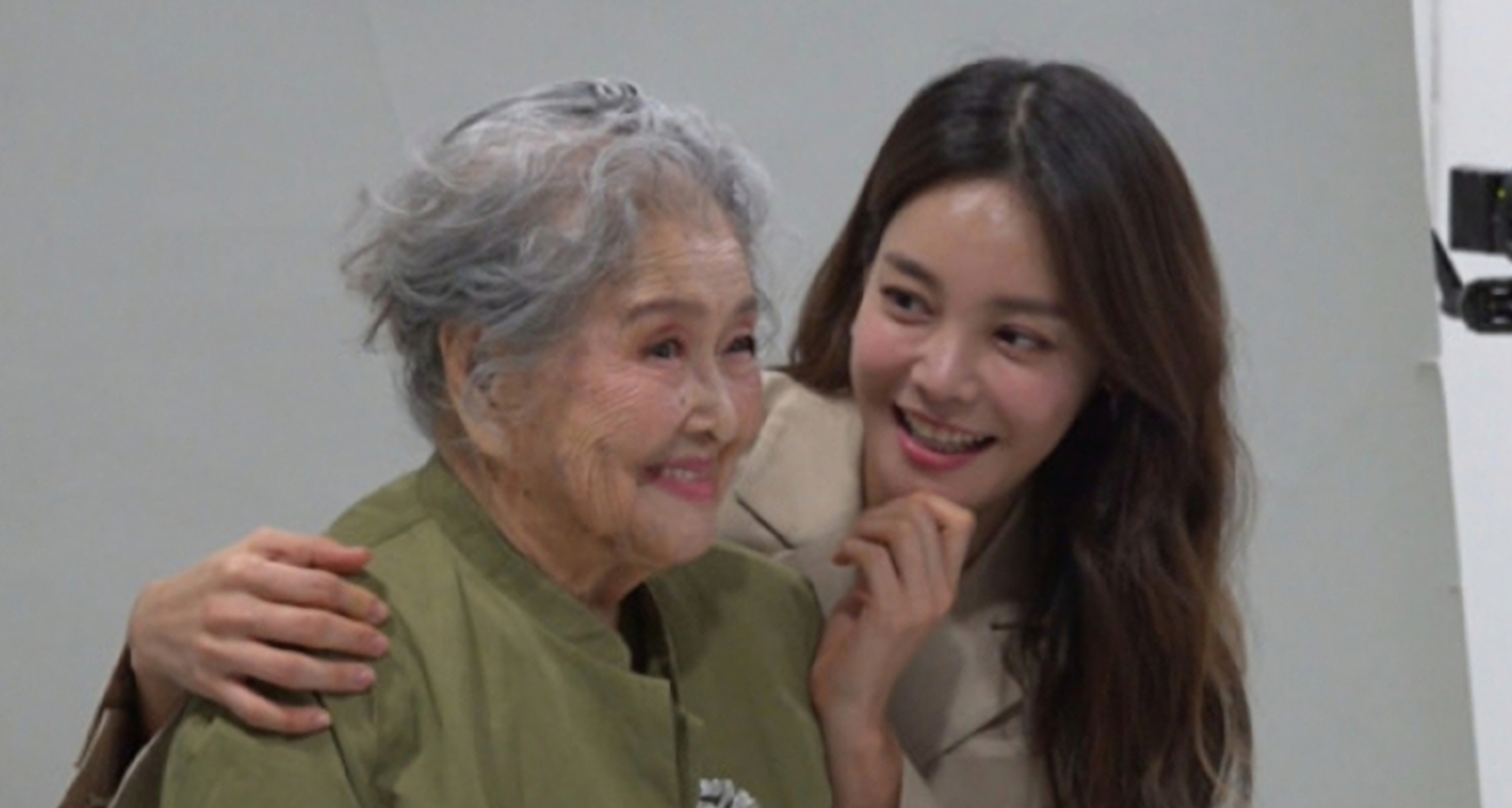 안현모
