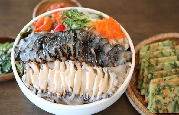  강원도 속초 맛집, 물회 유명한 청초수물회