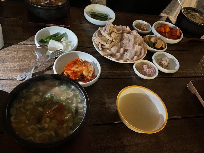 극동 맛집 돼지국밥 내돈내산 리뷰 4