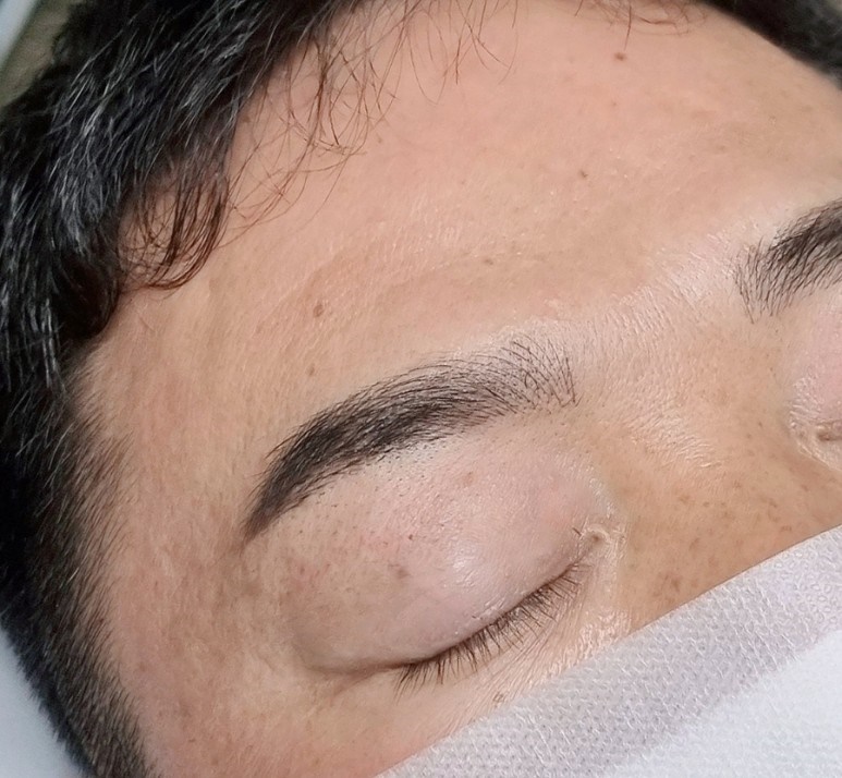  광주남자눈썹문신 중년도 꾸미는 시대!