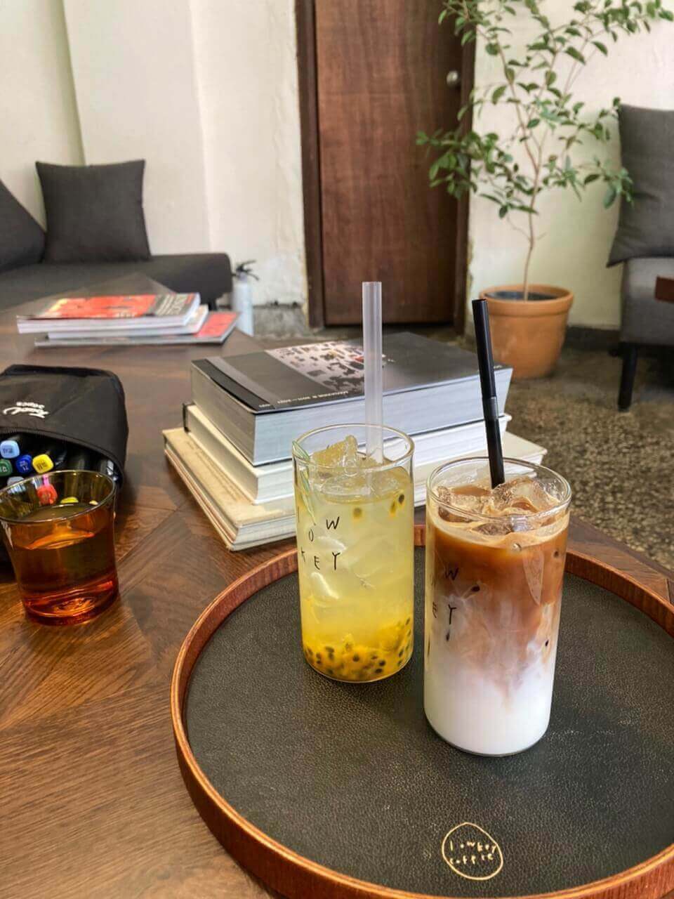 성수 뚝섬역 핫플 카페 맛집 로우키 라떼 메뉴 웨이팅