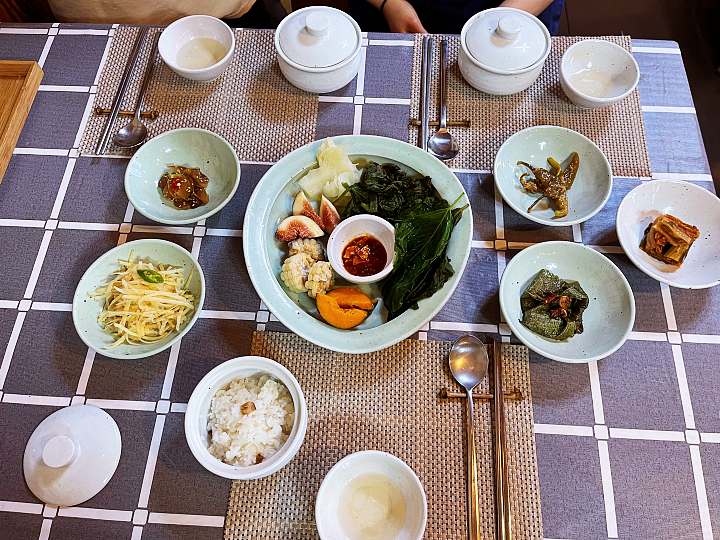 경남 하동 칠성사 가게 밥주는 농촌 민박 아침 밥상 믿고 떠나는 스타 탤런트 송기윤 고향 맛집 추천