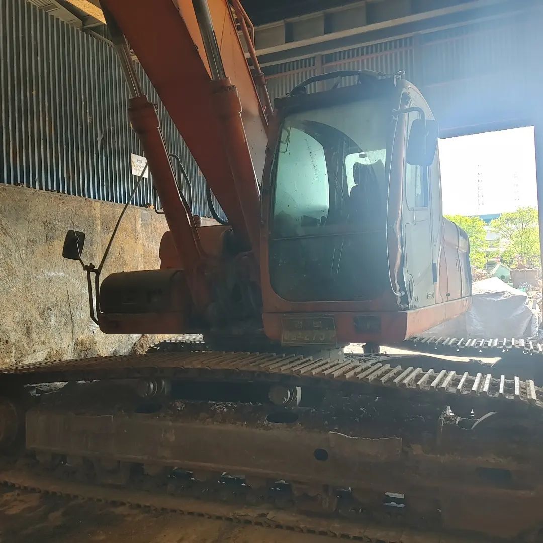 굴삭기 두산 DOOSAN Dx300LC 모델 2011년식 5700만원 판매합니다
