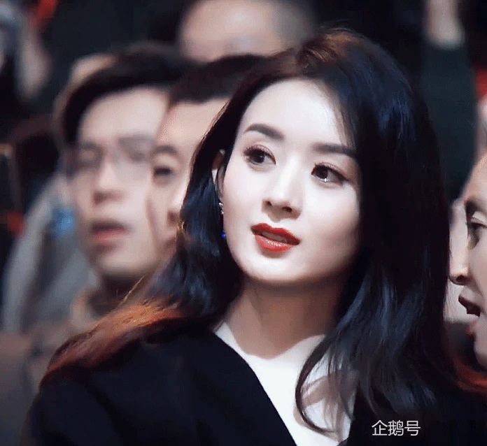  분위기 있는 중국 여배우 처샤오(車曉, Che Xiao), 몰락한 뒤 사라진 청년재벌 리자오후(Li Zhaohui)와 결혼 2년만에 이혼