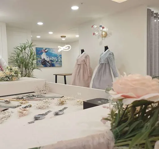 테힐라한복 대전점