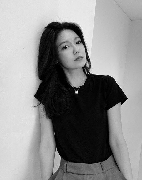  전참시 전지적 참견시점 소녀시대 수영 남자친구 정경호 나이 키 집 위치 차 자동차 ️운동 메이트 배우 진서연 남편 이창원 나이 직업 한효주 학력 고향 인스타 지창욱 성동일 프로필