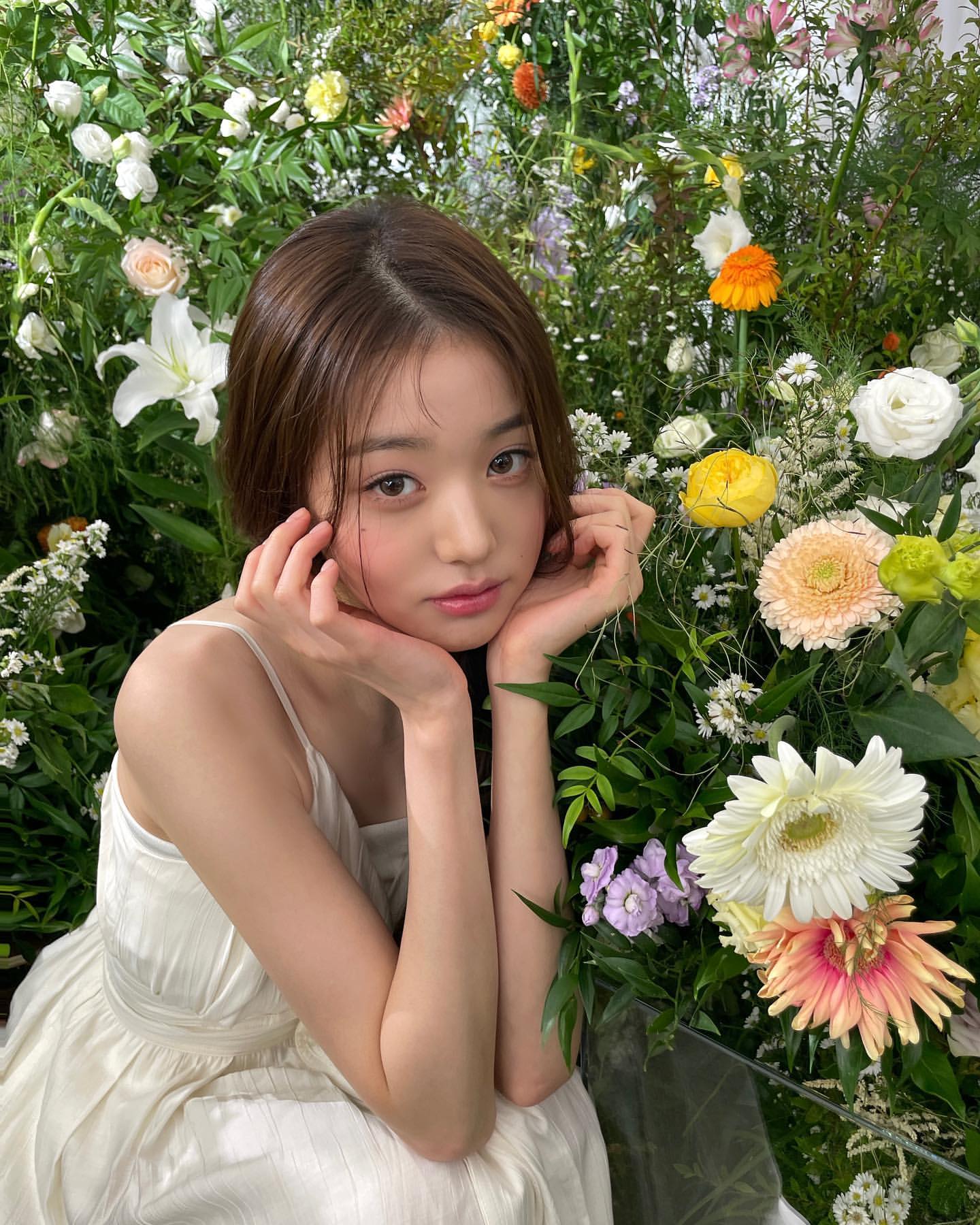  [장원영Jang wonyoung] 인스타 instagram 23.03