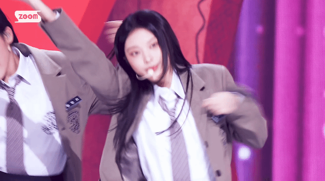 해린 디토 움짤 Newjaeans gif file