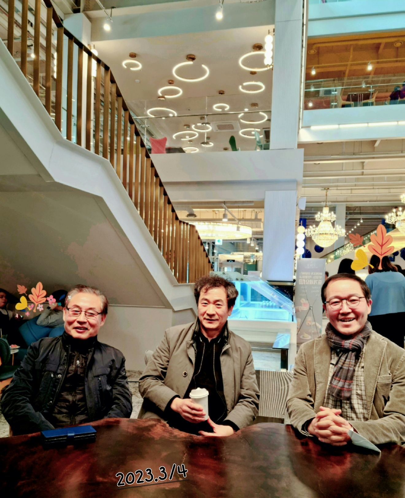 포지티브스페이스566 3