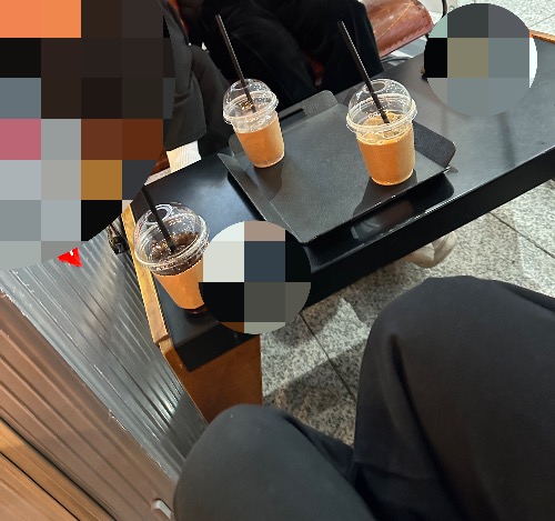 부산역에서-커피-마시기