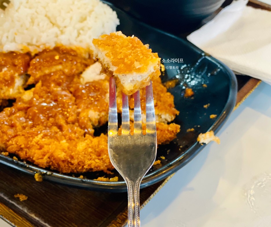  죽암휴게소 먹거리 : 등심돈가스, 해물순두부찌개, 커피 코카콜라, 땅콩 오징어볼