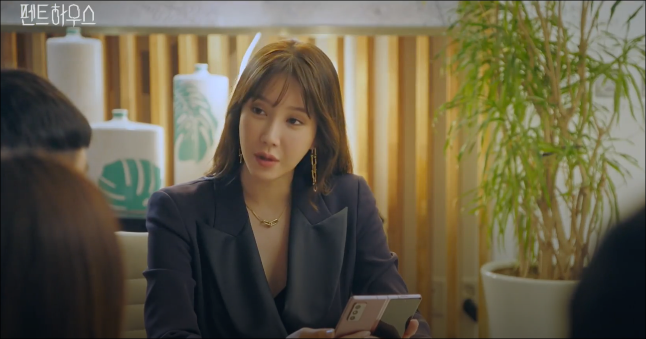  [TV속패션] 드라마 펜트하우스 17회 이지아 막스마라(MAX MARA) 점프수트 패션 정보 #펜트하우스 17회 이지아 막스마라 점프수트