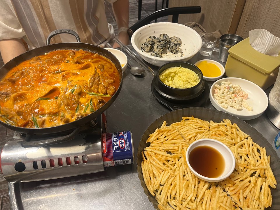 두리두리 불닭발 이미지