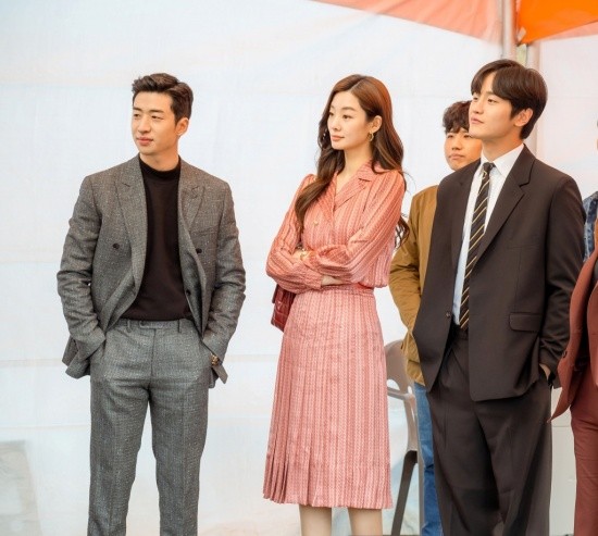 청명컴퍼니 이미지