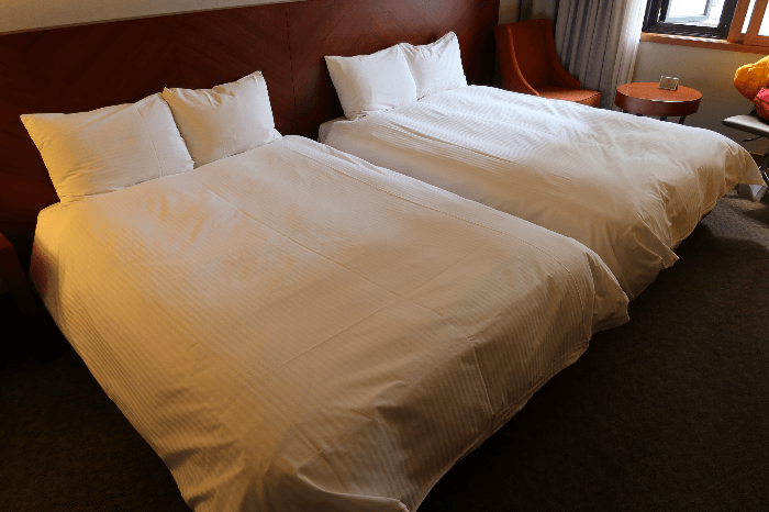 yousung_hotel_bed