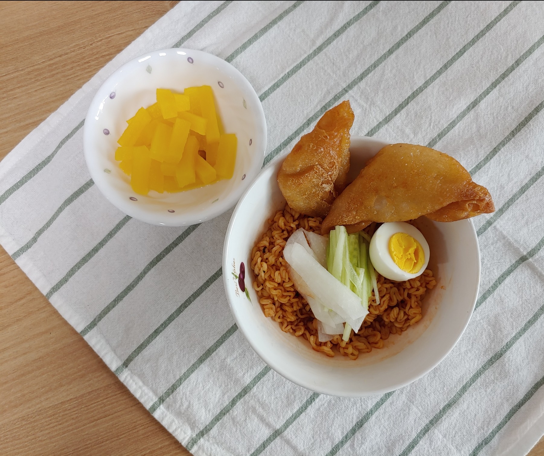  수제 야끼만두 구리 야끼만두 맛있어요