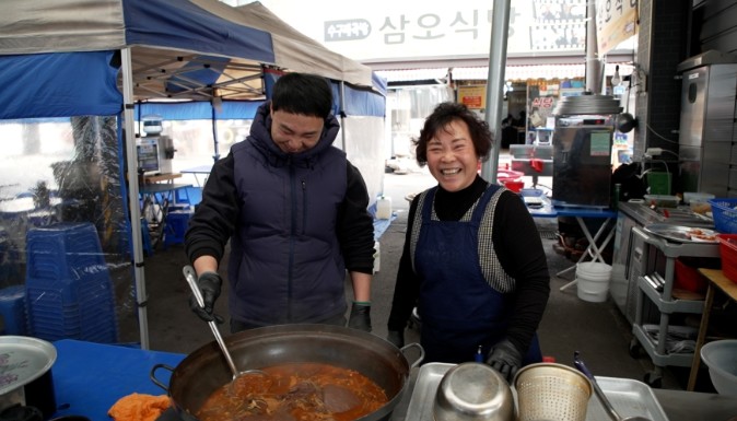 국밥을-끓인다