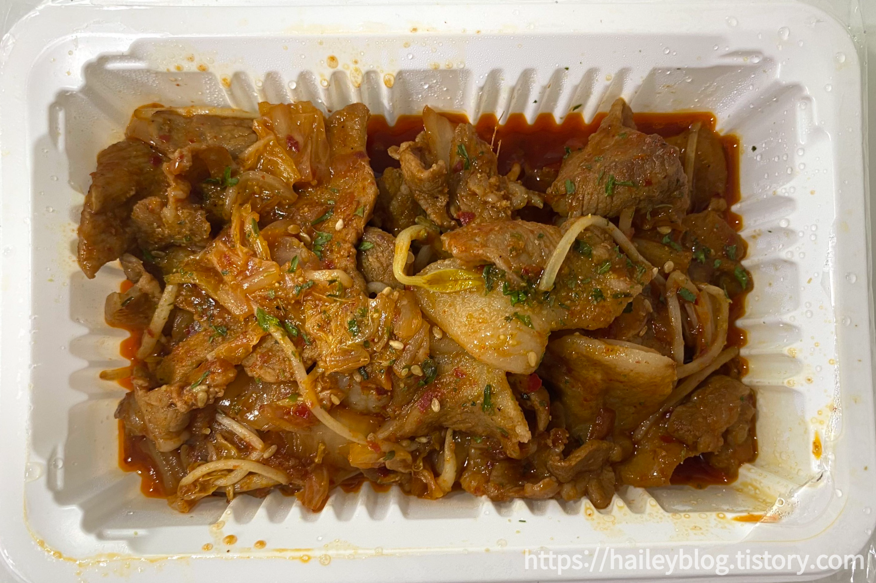 김치고기볶음