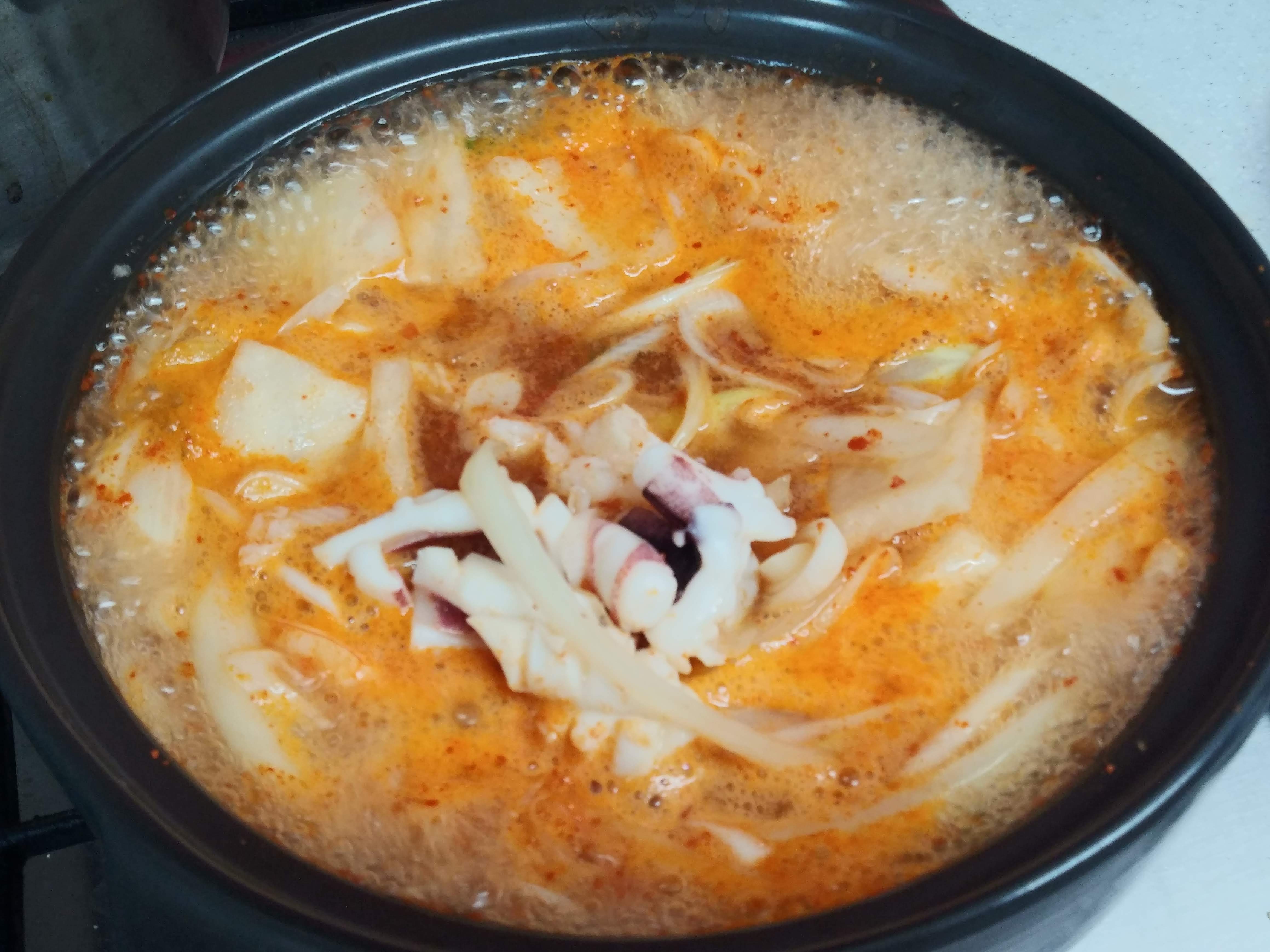  오징어찌개