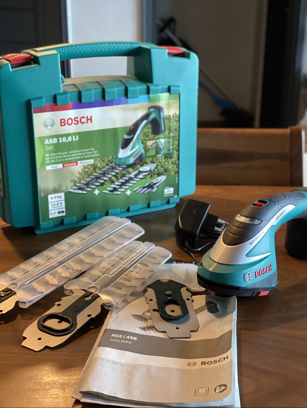  마당 정원전용 BOSCH 전동 정전기 써보자고요