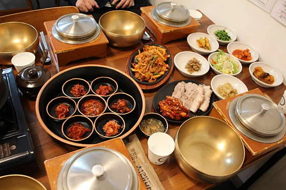 편편집초월역점 이미지