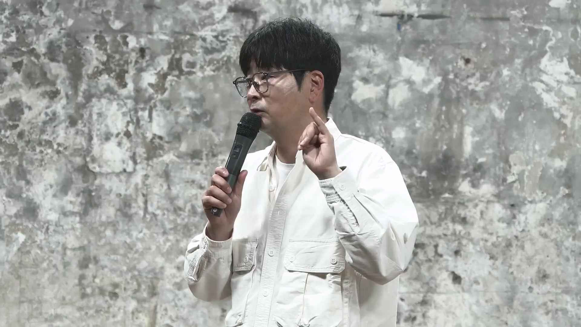 탁현민 더 쇼.mp4_20241208_165502.840.jpg