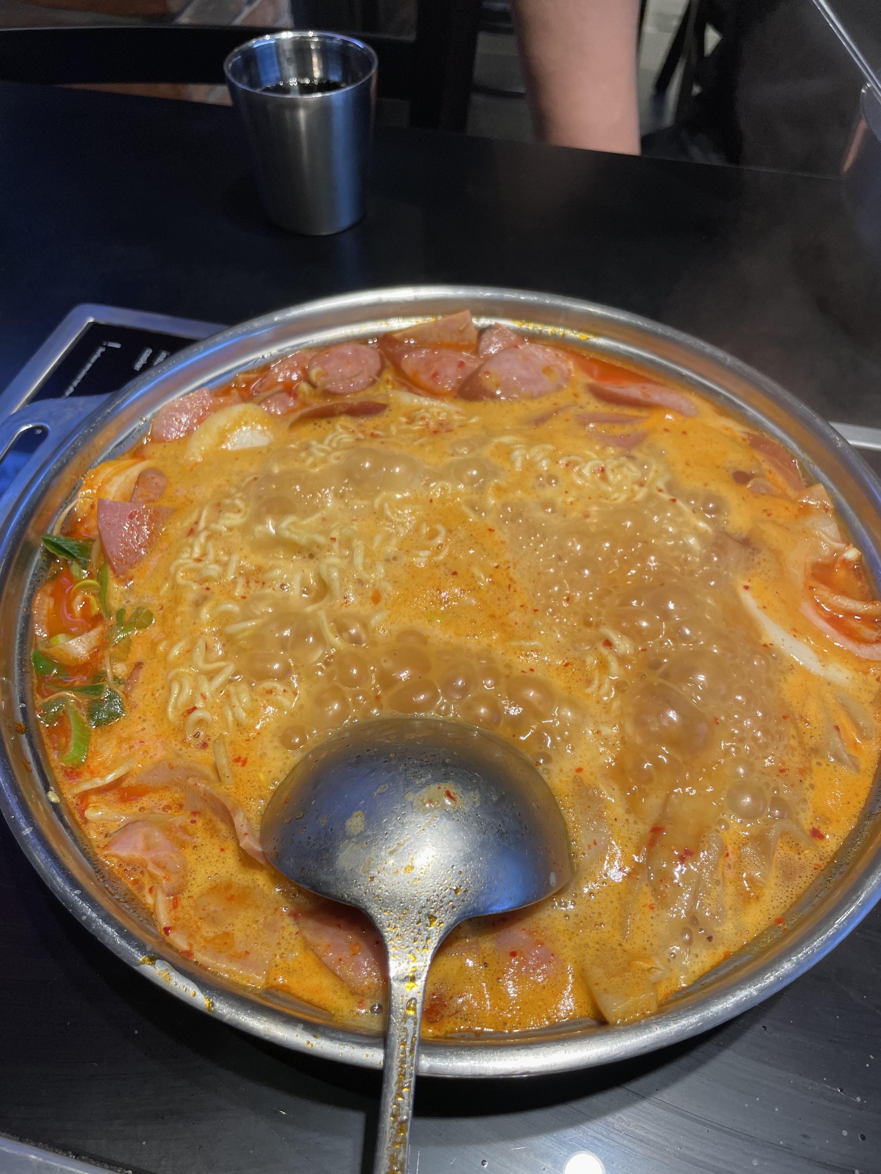  현대시티아울렛 지하식당 [존슨빌 부대찌개]